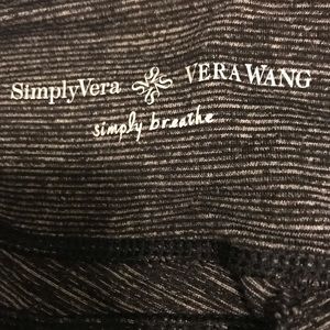 simply Vera wang seamed yoga pants